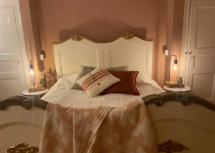 Villa Sol B&B And Hostel